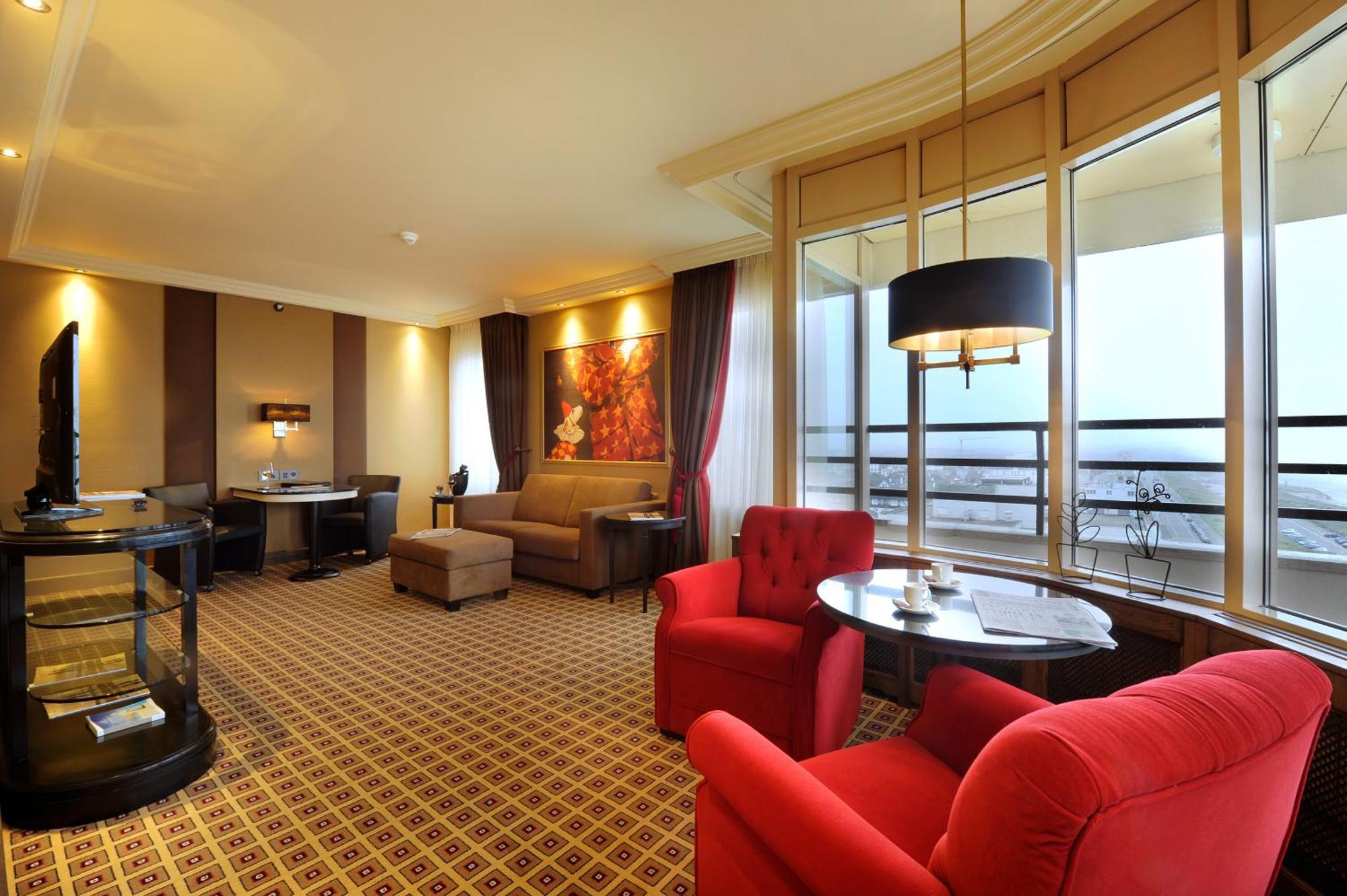 Grand Hotel Huis Ter Duin Noordwijk Pokoj fotografie Suite at the Grand Hyatt Hotel, Kuala Lumpur