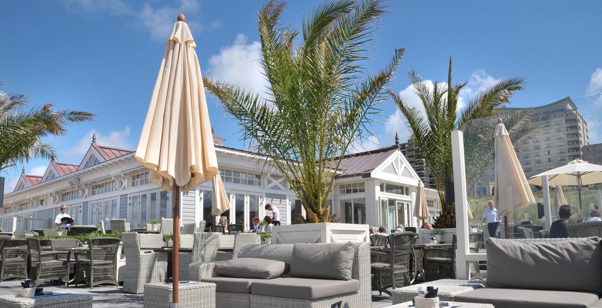 Grand Hotel Huis Ter Duin Noordwijk Exteriér fotografie The beach club at the Hotel Axelmannstein