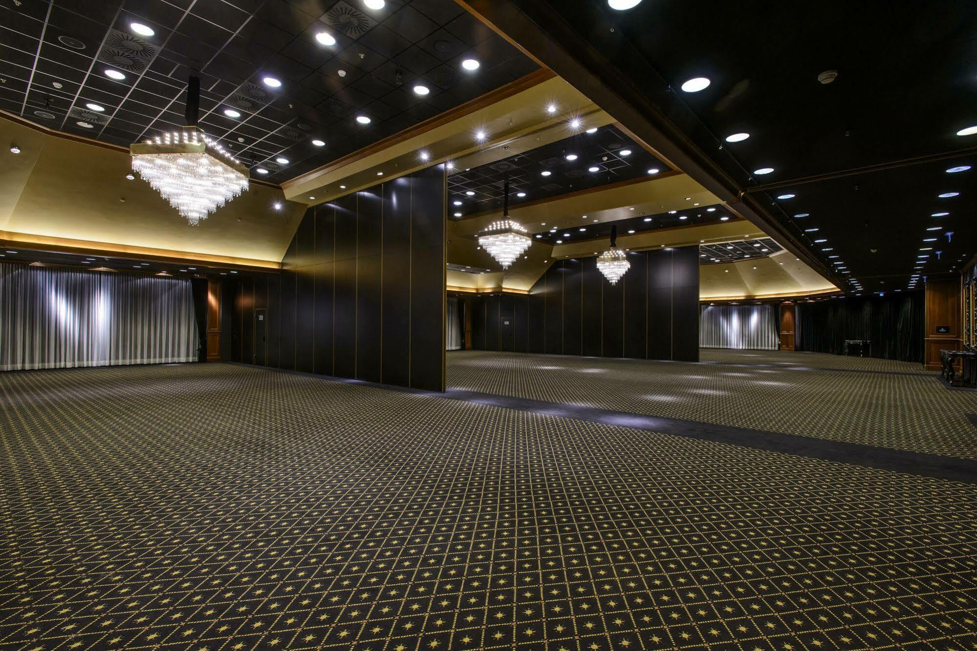Grand Hotel Huis Ter Duin Noordwijk Exteriér fotografie The interior of the ballroom