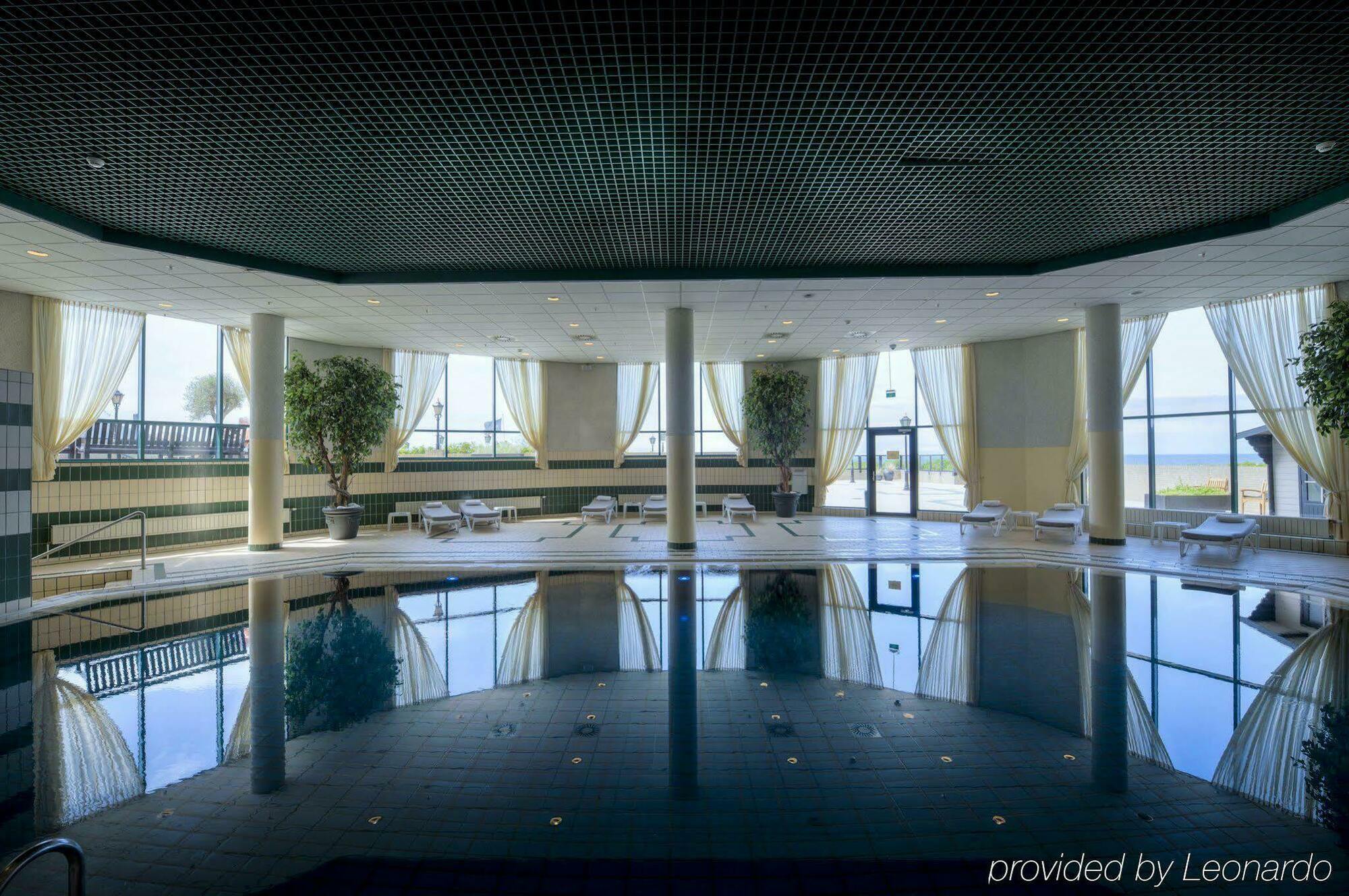 Grand Hotel Huis Ter Duin Noordwijk Exteriér fotografie The interior of the terminal
